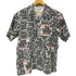 ブラックアイパッチ Black Eye Patch STICKER COVERED S/S SHIRT メンズ JPN:XL