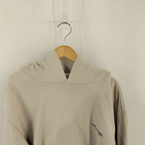 ビオラアンドローゼス VIOLA&ROSES Circle core logo Back Print Hoodie メンズ