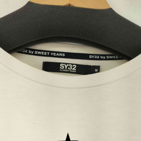 エスワイサーティトゥー SY32 by SWEET YEARS フロントプリント S/S Tシャツ メンズ JPN:M