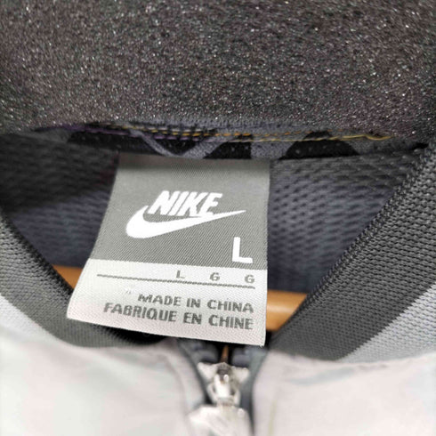ナイキ NIKE 袖ロゴ刺繍 S/Sジップアップブルゾン 裏地メッシュ 撥水 メンズ JPN:L