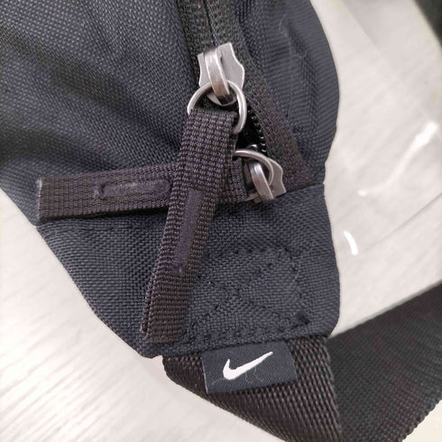 ナイキ NIKE スウォッシュロゴ刺繍 ウエストポーチ ボディバッグ メンズ