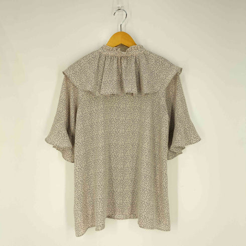 ナチュラルビューティーベーシック NATURAL BEAUTY BASIC フリルカラープリントブラウス レディース JPN:M