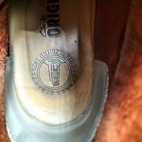 クラークスオリジナルズ Clarks ORIGINALS ロゴ型押し シボ革 レザーチャッカブーツ メンズ UK:9.5G