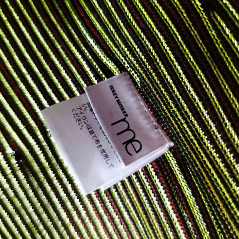 イッセイミヤケミー ISSEY MIYAKE me 3Dプリーツ ノースリーブトップス レディース