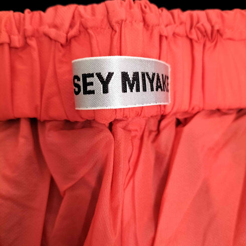 イッセイミヤケ ISSEY MIYAKE ナイロンパンツ レディース JPN:2