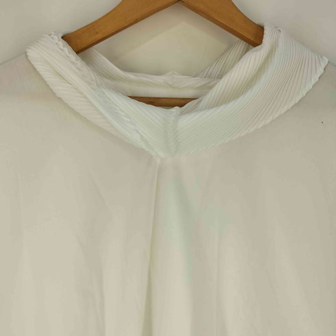 イッセイミヤケ ISSEY MIYAKE 襟プリーツプルオーバーシャツ レディース JPN:2