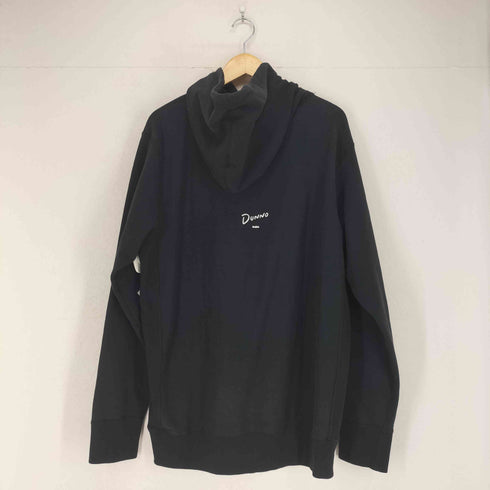 ドノウ DUNNO PLAYERプリント プルオーバーパーカー メンズ JPN:XL