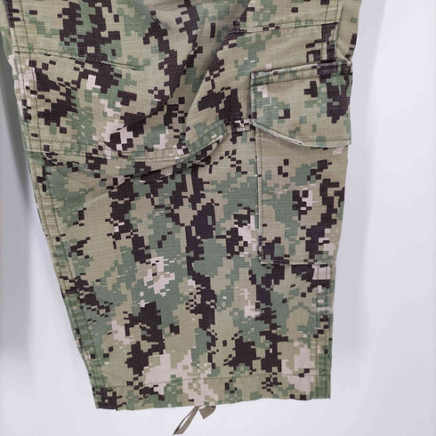 ユーエスネイビー U.S.NAVY 米軍フィールドカーゴパンツ デジカモ 迷彩 MEDIUM X-SHORT メンズ MEDIUM X-SHORT WAIST:31 TO:35