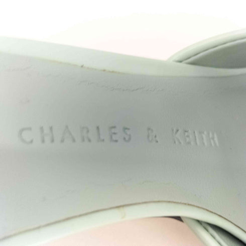 チャールズキース CHARLES & KEITH ハートカットアウト レースアップ パンプス レディース EUR:34