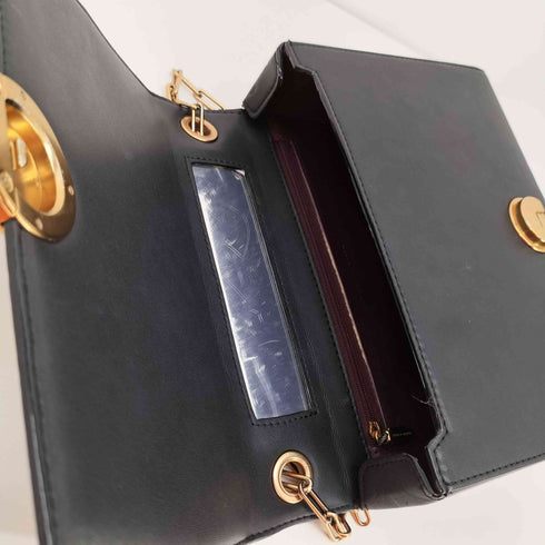 チャールズキース CHARLES & KEITH チェーン スクエア ショルダー バッグ レディース