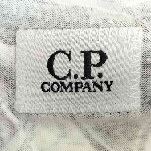 シーピーカンパニー C.P.COMPANY ゴーグルフード プリンT トロンプルイユ Tシャツ メンズ import:M