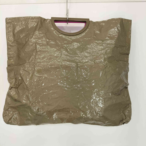 プリーツプリーズイッセイミヤケ PLEATS PLEASE ISSEY MIYAKE レザースクエア パテントエナメルハンドバッグ メンズ