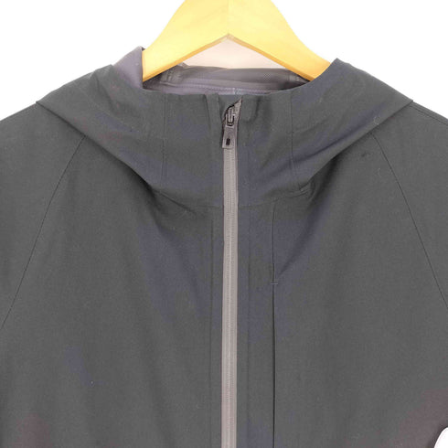 ユニクロ UNIQLO ブロックテックパーカ 3Dカット メンズ JPN:M