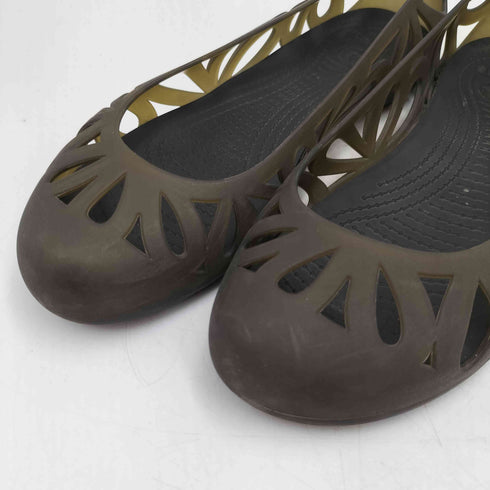 クロックス crocs フローラルカットフラットシューズ レディース US:8