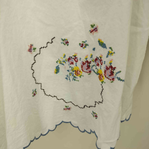 フォーティーファイブアール 45R タペットダンプのハンカチーフ刺繍ブラウス レディース