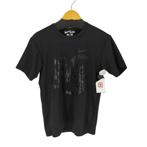 ブラックコムデギャルソン BLACK COMME des GARCONS フロントロゴ コラボTシャツ メンズ JPN:L