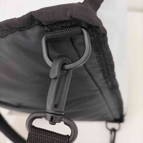 エムエムシックスメゾンマルジェラ MM6 Maison Margiela 21AW パデッドリバーシブルバックパック レディース