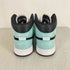 ジョーダンブランド JORDAN BRAND WMNS AIR JORDAN 1 MID メンズ JPN:26.5