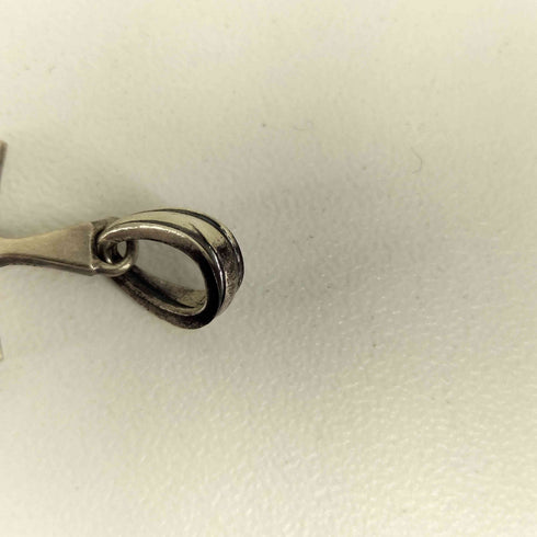 ANTONIO ENGRAVED SV950 TINY CROSS PENDANT メンズ
