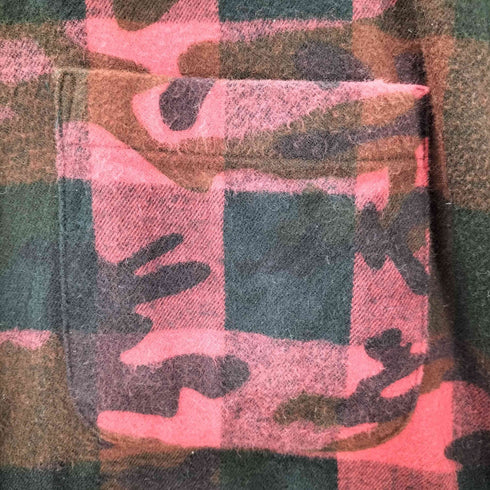 ソフネット SOPHNET. CAMOUFLAGE OVER PRINT FLANNEL CHECK B.D SHIRT メンズ JPN:M