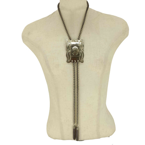 トーガプルラ TOGA PULLA loop tie レディース