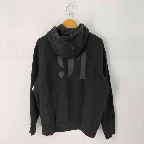 アルマーニエクスチェンジ ARMANI EXCHANGE ロゴプリントプルオーバーフーディ ナンバリング メンズ import:L