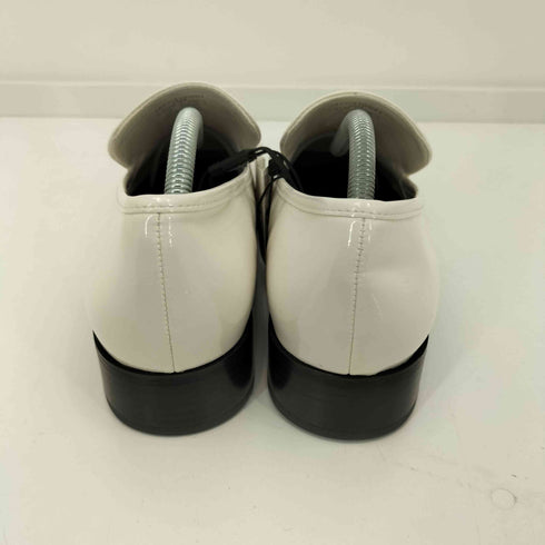ザラ ZARA スクエアトゥ フェイクパテントフィニッシュ ローファー レディース 38