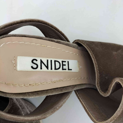 スナイデル snidel ベロア ストラップサンダル レディース JPN:M