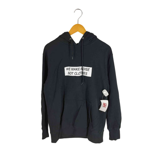 アンダーカバー UNDERCOVER WE MAKE NOISE NOT CLOTHES ボックスロゴ プルオーバーパーカー メンズ JPN:XL