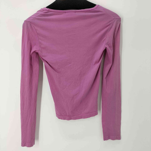イッセイミヤケ ISSEY MIYAKE Vネック L/Sナイロンカットソー レディース JPN:M