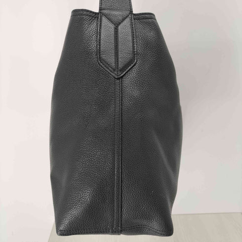 エンポリオアルマーニ EMPORIO ARMANI シボ革 レザーショルダーバッグ ロゴプレート レディース ONE SIZE