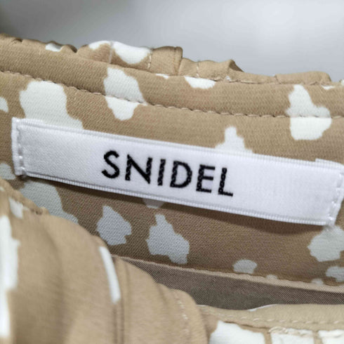 スナイデル snidel ケープカラー幾何ドットワンピース レディース JPN:0
