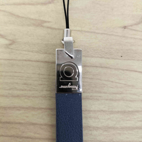 サルヴァトーレフェラガモ Salvatore Ferragamo ロゴレザーストラップ レディース