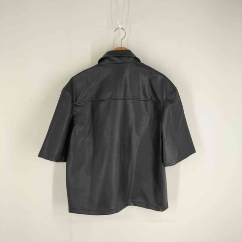 ザラ ZARA フェイクレザー ジップアップ 半袖シャツ メンズ import:M
