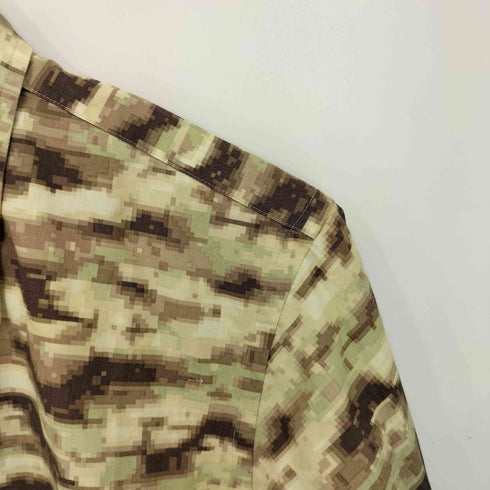 バーバリーブラックレーベル BURBERRY BLACK LABEL モザイク カモフラ ボタンダウン ロングスリーブシャツ メンズ 2
