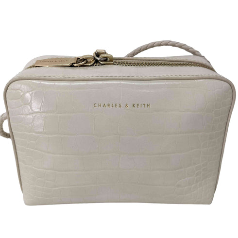 チャールズキース CHARLES & KEITH クロックエフェクトミニリクタンギュラー クロスボディバッグ レディース