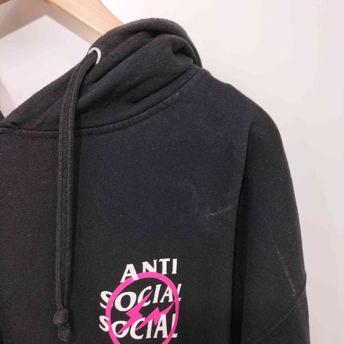 アンチソーシャルソーシャルクラブ ANTI SOCIAL SOCIAL CLUB 両面ロゴプリント コラボパーカー メンズ import:XL