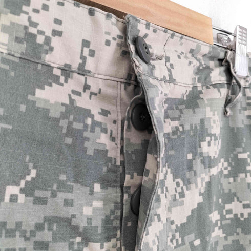 ユーエスアーミー U.S. ARMY デジタルカモ コンバットカーゴパンツ メンズ MEDIUM-REGULAR