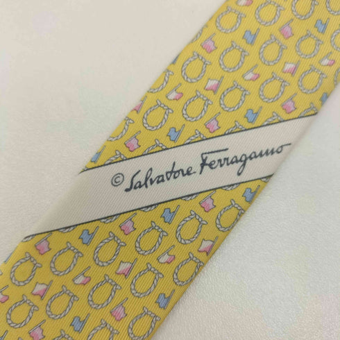 サルヴァトーレフェラガモ Salvatore Ferragamo 総柄ネクタイ メンズ