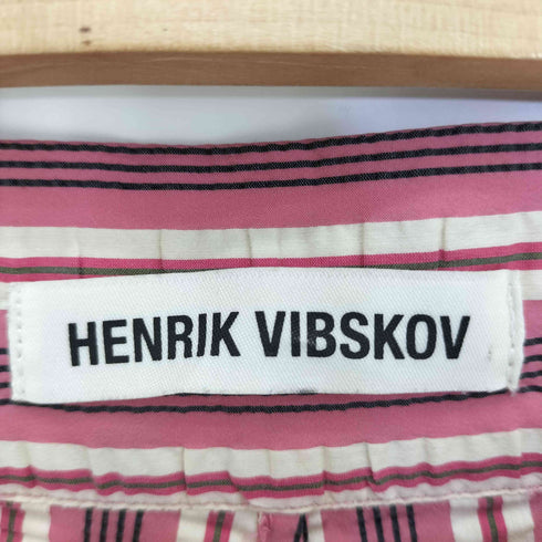 ヘンリックヴィブスコブ Henrik Vibskov ラメパイピング シアサッカー ショーツ メンズ JPN:M