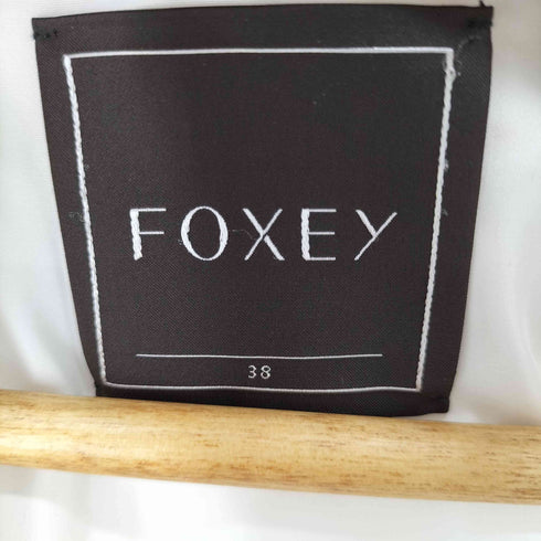 フォクシー FOXEY リボンドッキング ボタンレススプリングコート レディース JPN:38