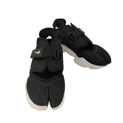 ナイキ NIKE WMNS AQUA RIFT black レディース 25