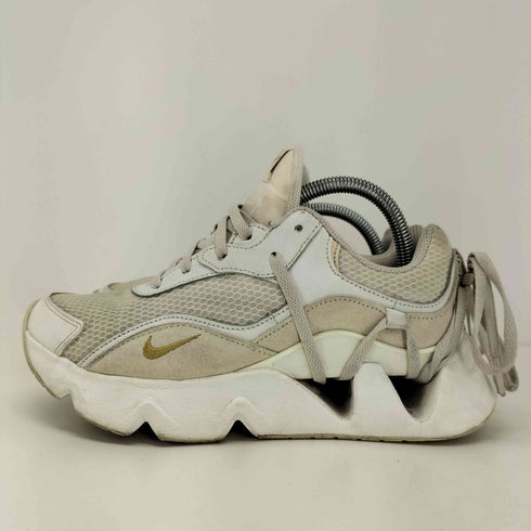 ナイキ NIKE RYZ 365 II summit white/metallic gold ローカット スニーカー レディース JPN:23.5