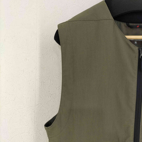 ティラック TILAK Poutnik By Tilak Blade vest ブレードベスト olive メンズ import:M