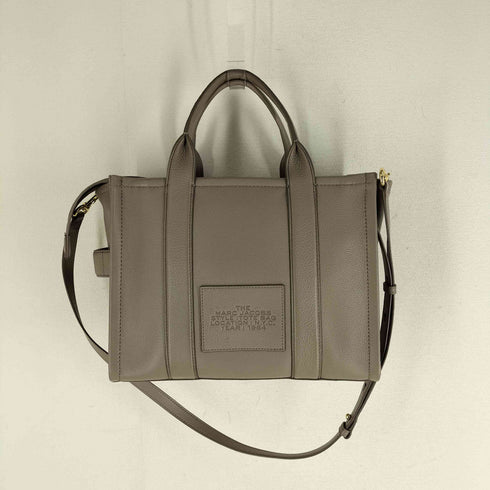 マークジェイコブス MARC JACOBS LEATHER MEDIUM TOTE BAG レザーミディアムトートバッグ 2WAY ハンド トート セメント グレージュ系 FULL GRAIN LEATHER レディース