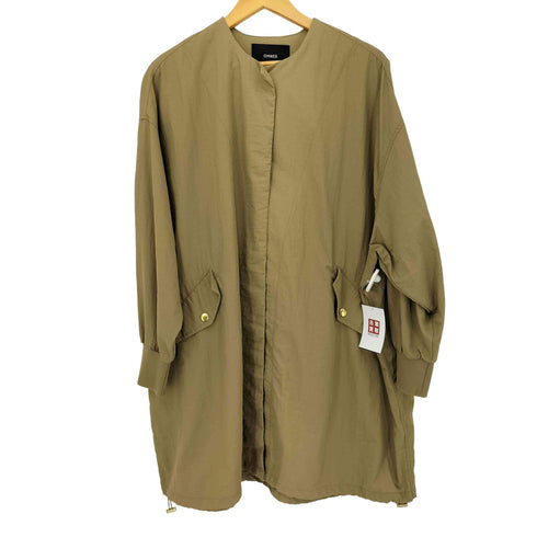 オムネス OMNES 撥水加工ナイロンノーカラー裾ドローコードブルゾン レディース