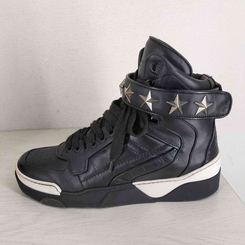 ジバンシィ GIVENCHY スタースタッズ ハイカットスニーカー レザースニーカー BLACK (ブラック) メンズ 39