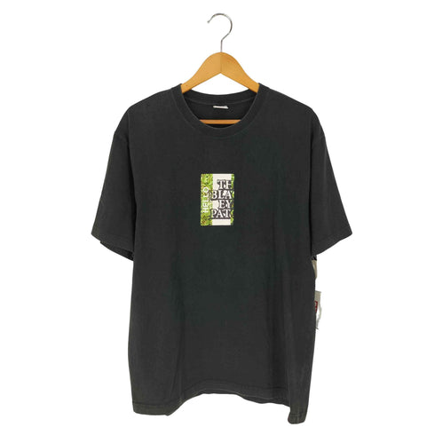 ザブラックアイパッチ THE BLACK EYE PATCH APHRODITE GANG 舐達麻 プリント クルーネックTシャツ メンズ JPN:L