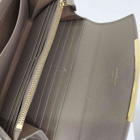 サルヴァトーレフェラガモ Salvatore Ferragamo ガンチーニ 長財布 レディース