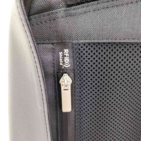 moshi Tego Backpack メンズ